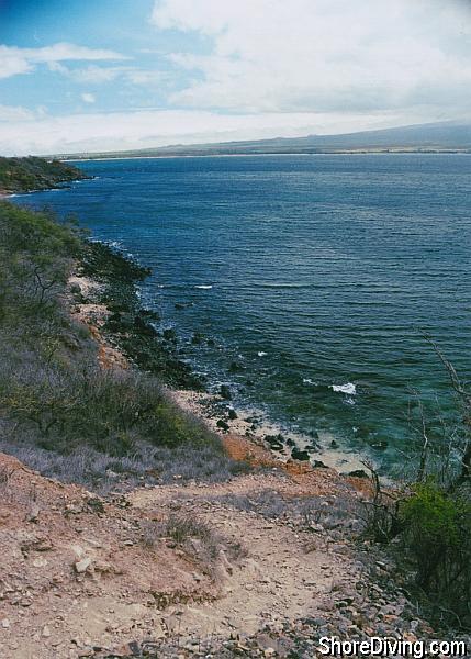 The trail to the entry point isn't as bad as it looks, and wading out into the deeper water is relatively easy.