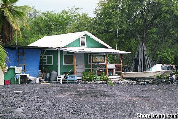 You can grab some snacks at the General Store, 50 yards from the entry.