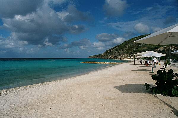 An easy entry from the beach, and lots of room to stretch out for your return.