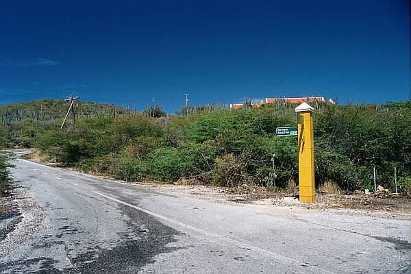 You'll see this marker indicating the turn for Kenepa Beaches.  Make the turn and follow the road.