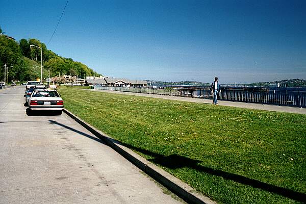 There is plenty of roadside parking just adjacent to the cove.