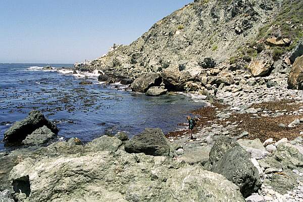 Once you carefully traverse the boulders between the trail and the shore, you'll find a relatively easy entry (on calm days!).