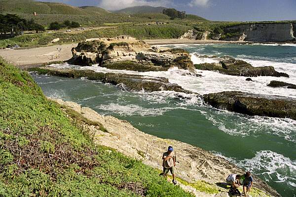 Looking back toward the beach, there are several choices for entry, including the two channels here or the beach beyond.