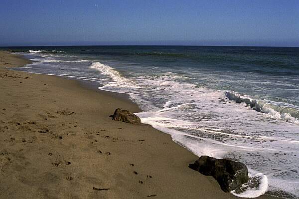 Mostly sand, the entry should be easy on a calm day.