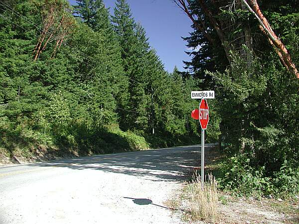 Keep a close eye on the road signs listed above.  Emmonds has a well-maintained dirt road.