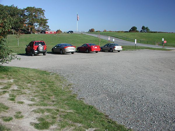 Once into the park, you'll find plenty of parking a short walk from the light house.