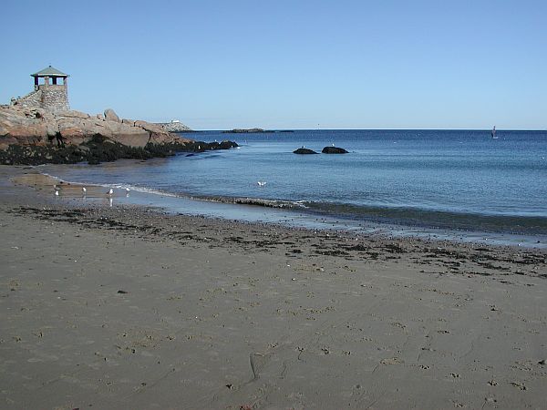 It's a short swim around the point to Back Beach.