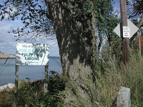 Folly cove is well marked, so you won't have a problem finding it.  'Parking by Permit Only' seems to be the general rule in this area.  So, as with Plum Cove, have your buddy watch your equipment while you drive off to find some off street parking.