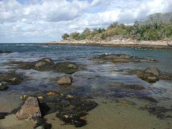 The rocks are large enough and random enough that you should help your buddy in and out of the surf zone.  If there are any swells at all, we would recommend bypassing this beach, as you could easily be smashed into a beach boulder.