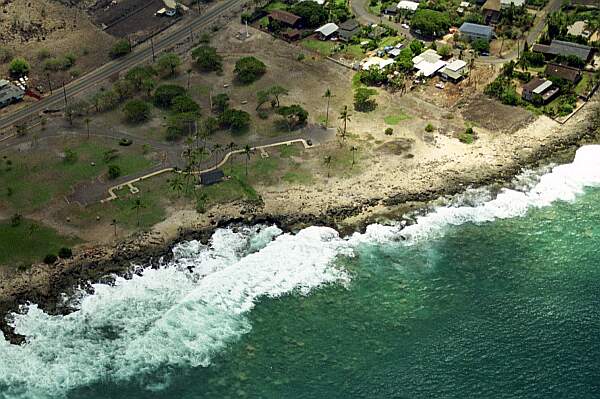 Ke'ei Beach