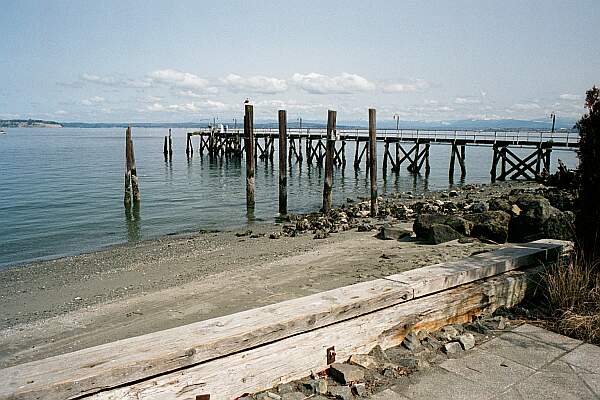 Mukilteo T-Dock